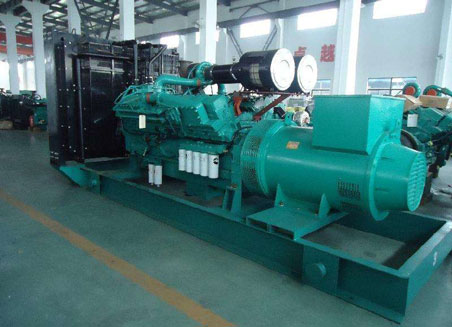 邻水800kw康明斯柴油发电机组图片 邻水800kw康明斯柴油发电机组图片
